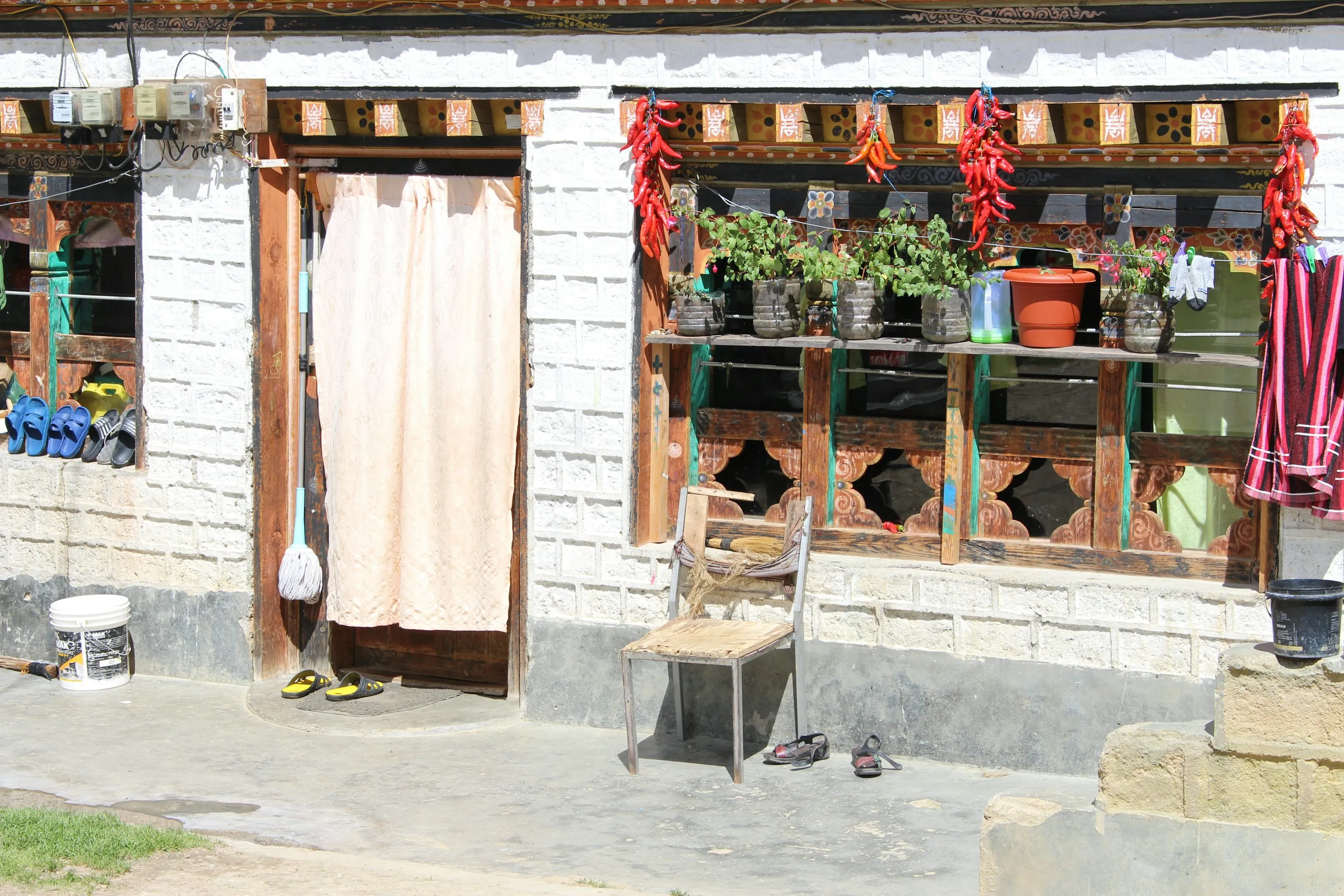 How to Travel to Bhutan from Uganda (2025): A Complete Guide to Visa, SDF, Flights, & Itineraries