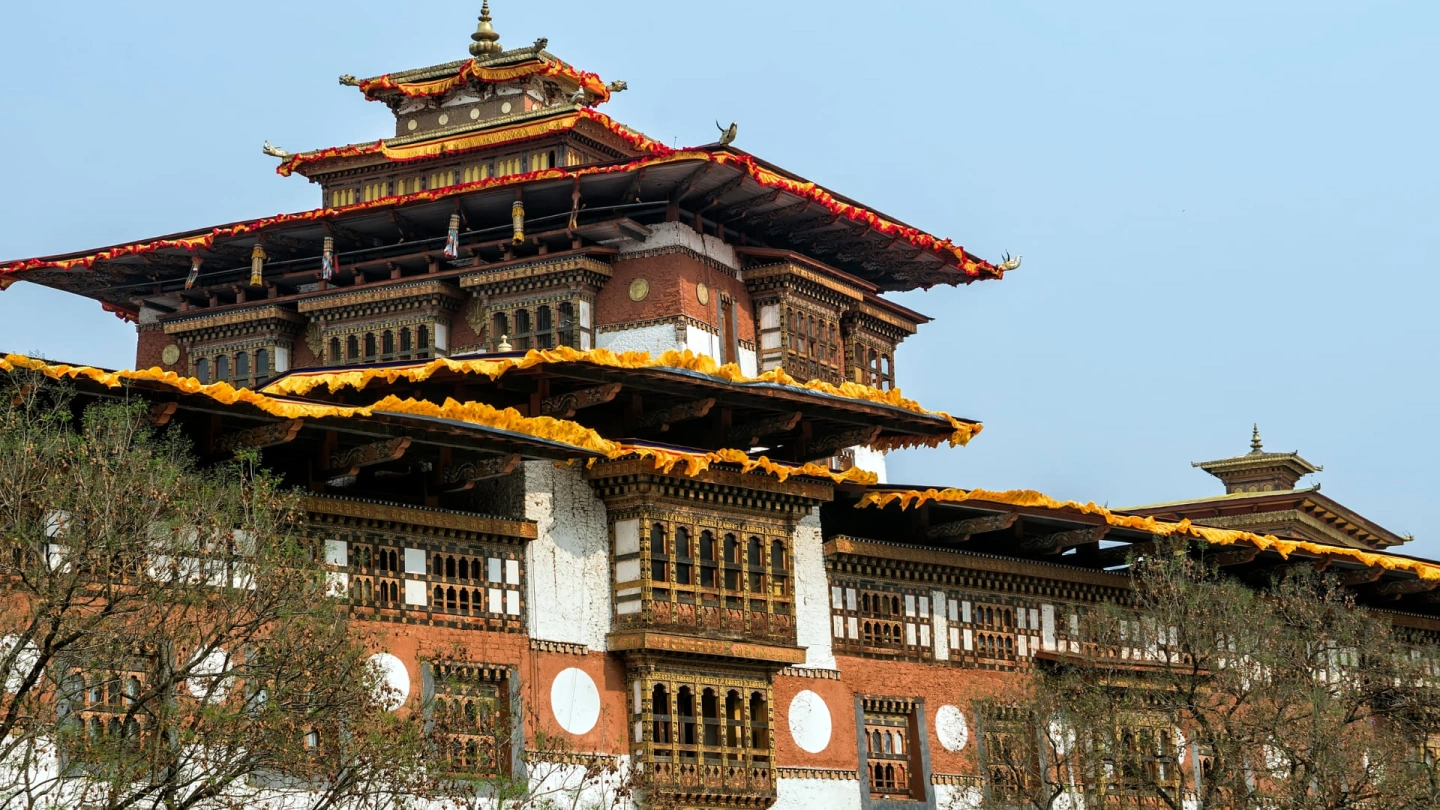 How to Travel to Bhutan from the UAE (2025): A Complete Guide to Visa, SDF, Flights, & Itineraries