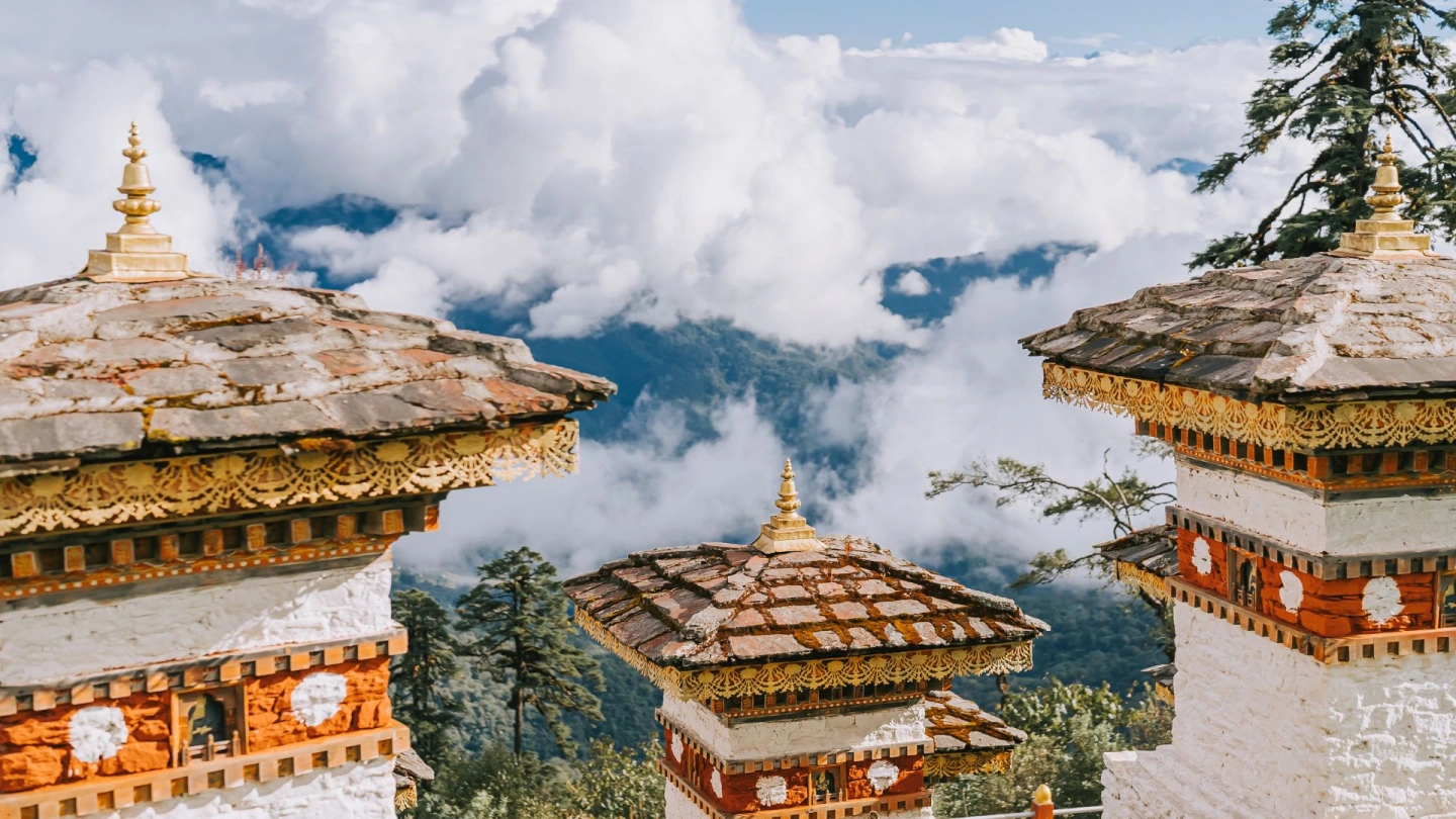 How to Travel to Bhutan from Malaysia (2025): A Complete Guide to Visa, SDF, Flights, & Itineraries